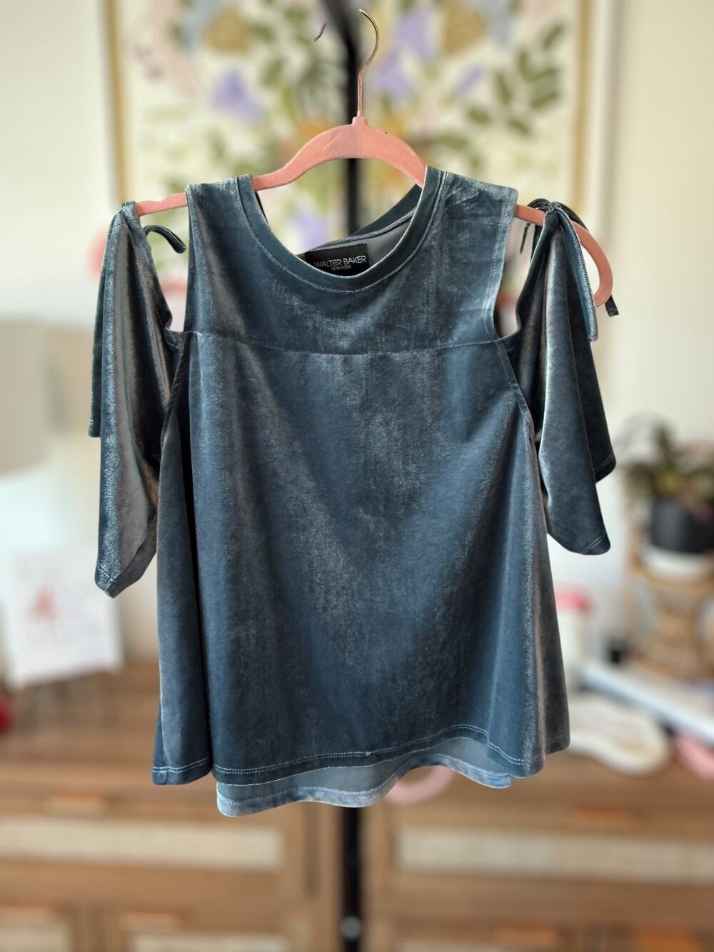Walter Baker Velvet Round Neck Cold Shoulder Blouse Top Blue Womens Size Small